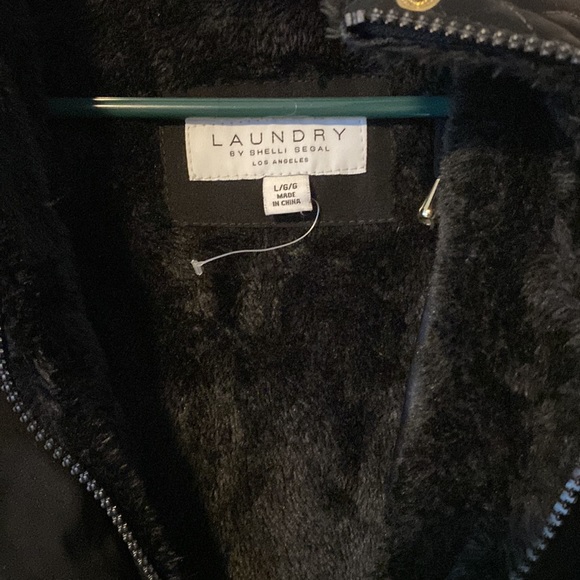 Black Laundry By Shelli Segal - Picture 2 of 4